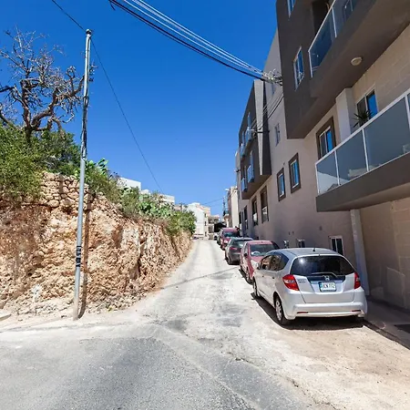 Amazing Penthouse With Breathtaking Views By 360 Estates Mellieħa