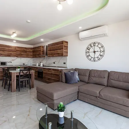 Amazing Penthouse With Breathtaking Views By 360 Estates Apartment Mellieha